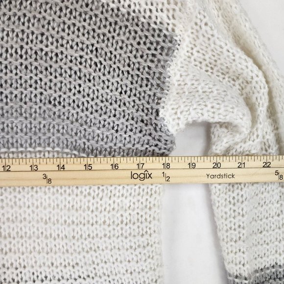 Aeropostale Sweater Womens Small Gray White Striped Casual Preppy Open Knit Top - Picture 4 of 10